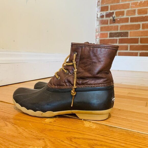 SPERRY Girl's Saltwater Waterproof Duck Rain Boots - Picture 5 of 13